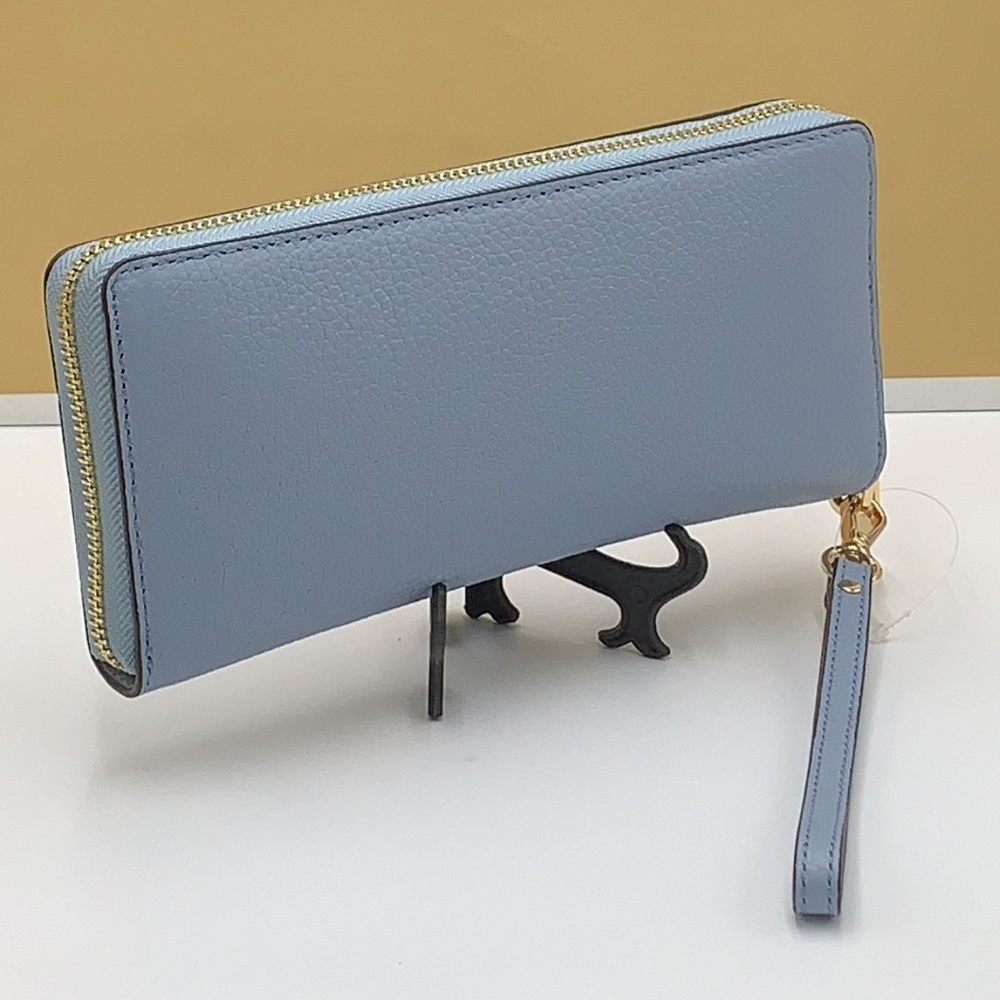 MICHAEL KORS LARGE TRAVEL CONTINENTAL WRISTLET WALLET PALE BLUE COLOR - Picture 13 of 13
